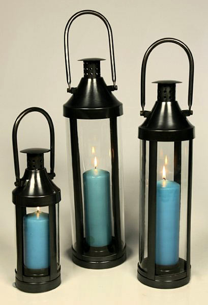 These gun metal lanterns are very elegant indeed