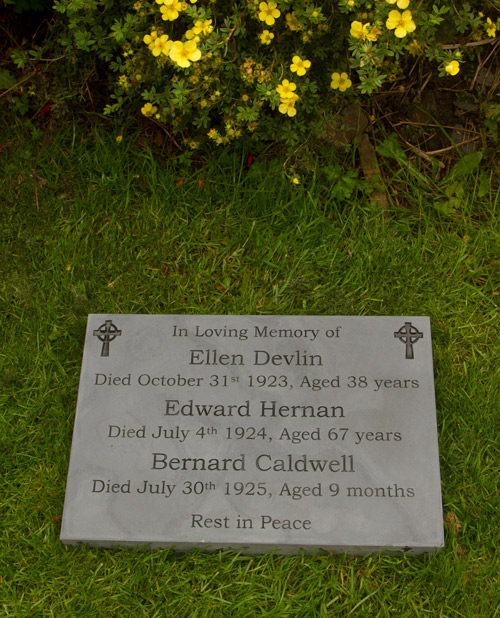 Slate memorial with black letters