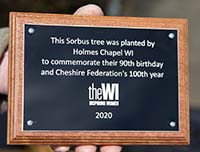 These plaques are ideal where small detailed text, images or even photos are required