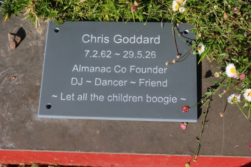 Corian vs Natural Stone Memorial Plaques: Which Is the Best Choice?
