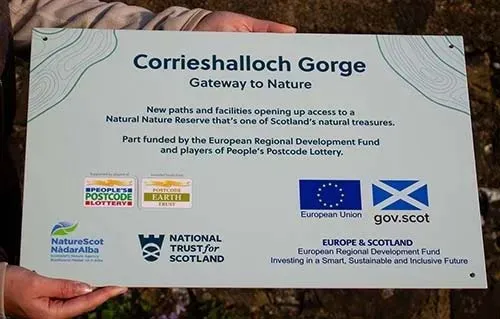 Encapsulated Aluminium Plaque