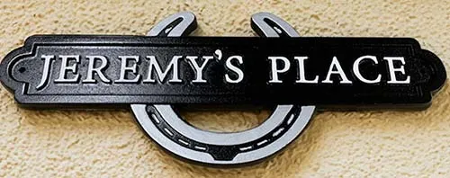 Cast Iron Horseshoe Sign - 12"