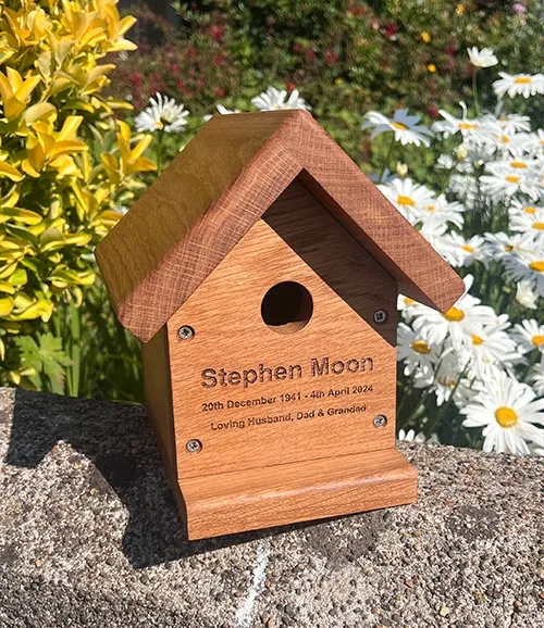 Oak Memorial Bird Box