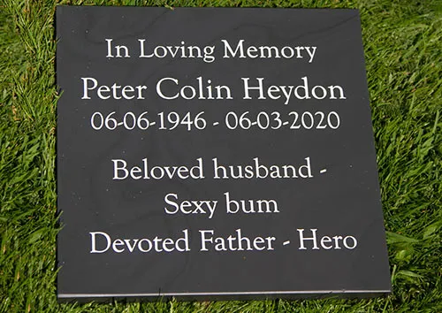 These polished granite plaques and tablets are ideal for smaller  memorial. Black Granite Memorial
