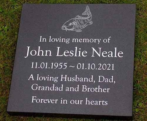 We have a large selection of standard images, but our designer will find you a design if you have something in mind. Slate Memorial With Fish Image