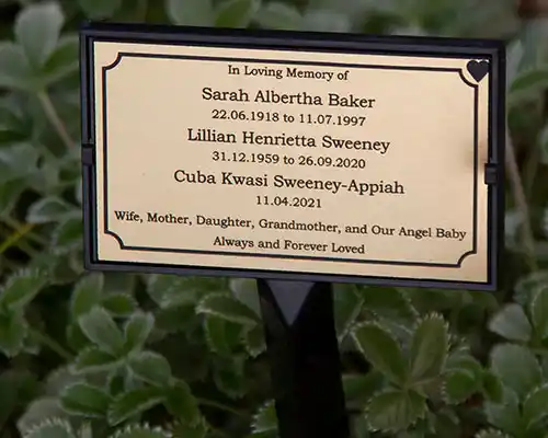 All-In-One Engraved Plaque and Plaque Holder