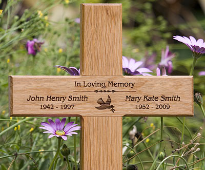 wooden memorial crosses oak cross wooden cross the sign maker