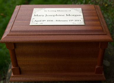 Solid  Wood Casket White Funeral Urn For Ashes Cremation Urns for a Child ashes 