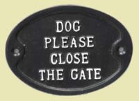 Dog Please close the Gate