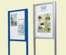 Outdoor poster case with posts