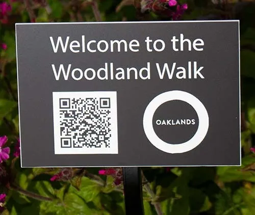 Information Signs and Informative  Plaques