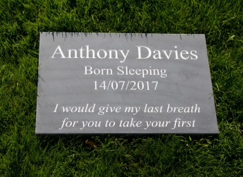 Memorials and Memorial Plaques Gallery A variety of Memorials and Memorial Plaques