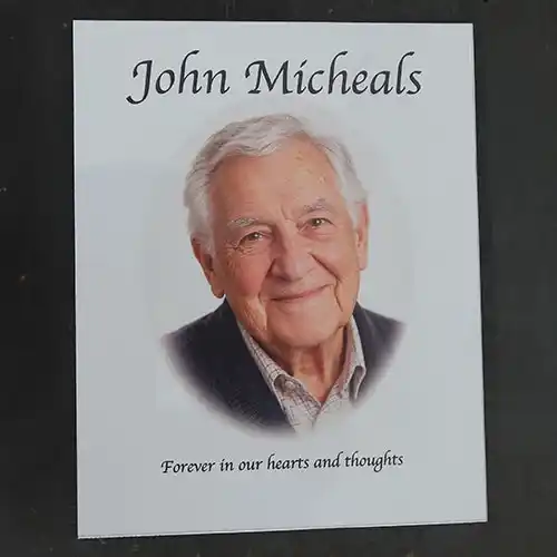 Simple Full Colour Memorial