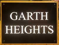 Reflective house sign Reflective house sign