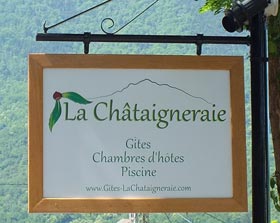Wooden Framed Hanging Sign Wooden Framed Hanging Sign
